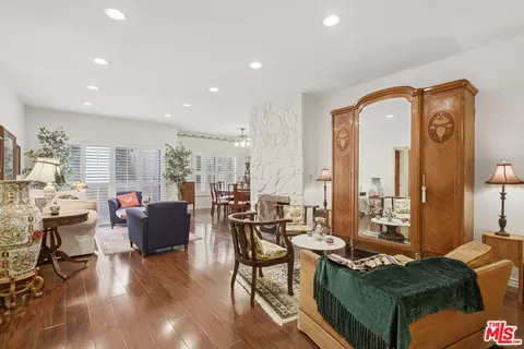 1944 Glendon Ave #110, Los Angeles, CA 90025