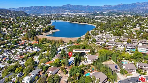 1750 Silverwood Ter, Los Angeles, CA 90026