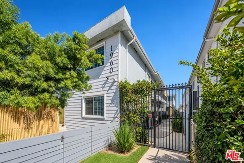 1960 S Sherbourne Dr, Los Angeles, CA 90034
