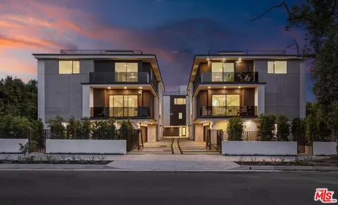 1426 N Jonah Ln, Los Angeles, CA 90028