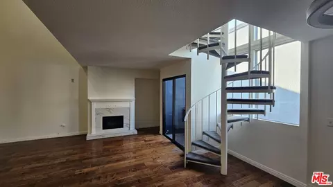 1940 N Highland Ave #59, Los Angeles, CA 90068