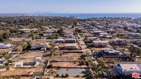 1048 Kagawa St, Pacific Palisades, CA 90272
