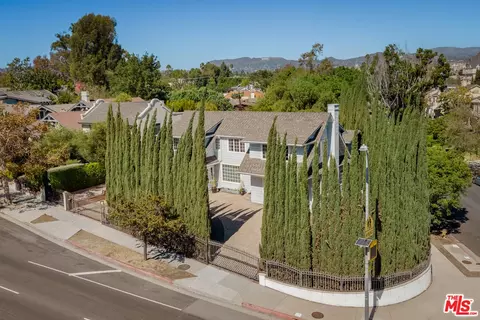 4205 W 6th St, Los Angeles, CA 90020
