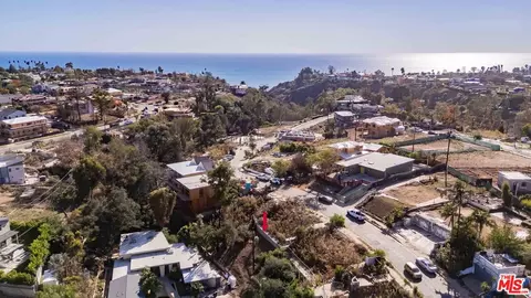 668 Palmera, Pacific Palisades, CA 90272