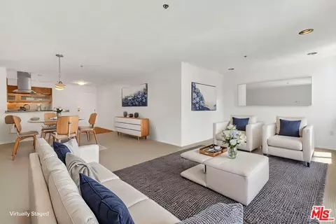 4501 Cedros Ave #206, Sherman Oaks, CA 91403