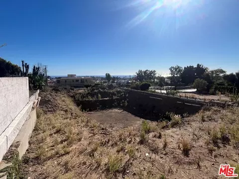 14915 Bestor Blvd, Pacific Palisades, CA 90272