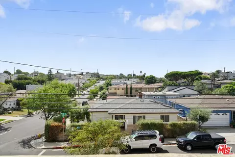 View/Area - 535 E Walnut Ave #B, El Segundo, CA 90245 photo 1 of 1