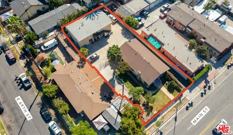 6910 S Main St, Los Angeles, CA 90003