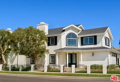 7861 W 80th St, Playa Del Rey, CA 90293