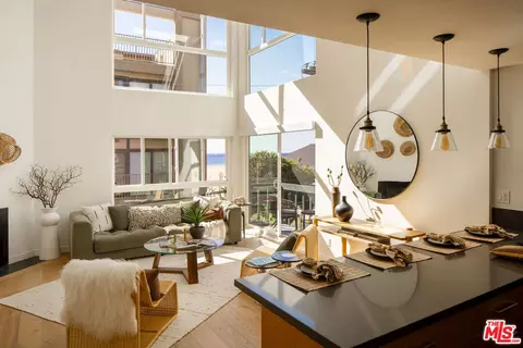 14 Reef St #1, Marina Del Rey, CA 90292