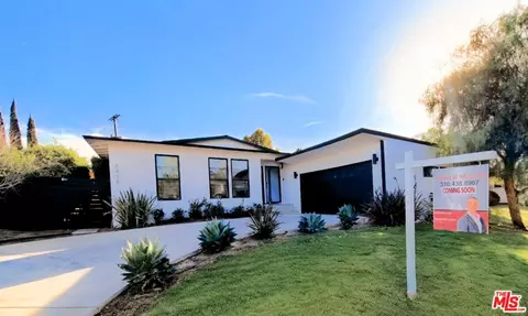 5818 W 78th Pl, Los Angeles, CA 90045