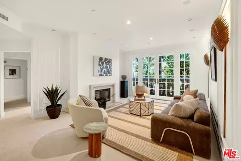 128 N Swall Dr #205, Los Angeles, CA 90048