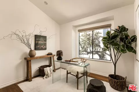 Other - 1141 17th St #4, Santa Monica, CA 90403 photo 3 of 6