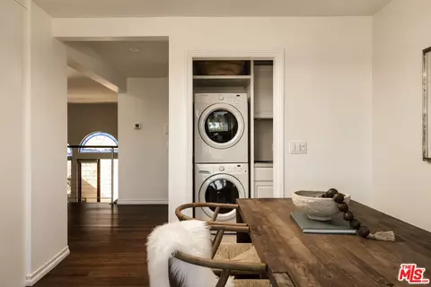 Other - 1141 17th St #4, Santa Monica, CA 90403 photo 5 of 6