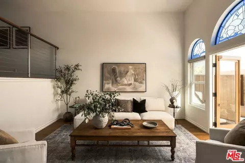 1141 17th St #4, Santa Monica, CA 90403