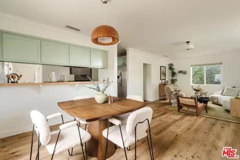 2223 Alsace Ave, Los Angeles, CA 90016