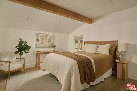 Bedroom - 1185 Medford Rd, Pasadena, CA 91107 photo 1 of 5