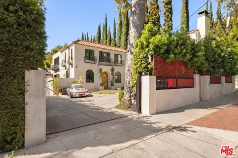 1743 Courtney Ave, Los Angeles, CA 90046
