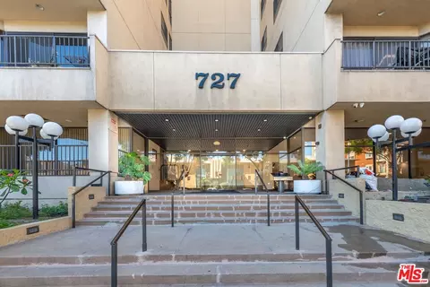727 S Ardmore Ave #108, Los Angeles, CA 90005