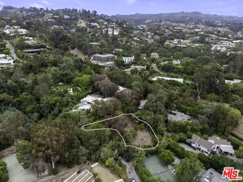 9921 Tower Ln, Beverly Hills, CA 90210
