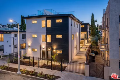 616 Imogen Ave, Los Angeles, CA 90026