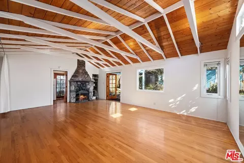 2533 Federal Ave, Los Angeles, CA 90064