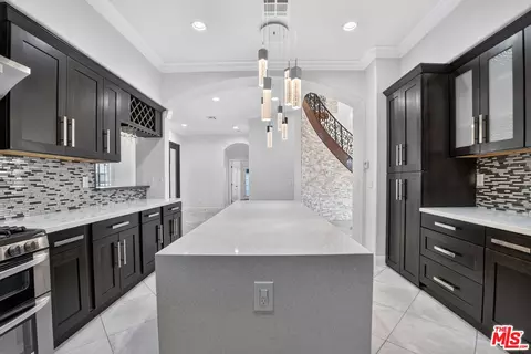 Kitchen - 485 E 18th St, Upland, CA 91784 photo 2 of 9