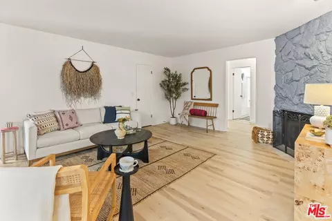 3325 Bagley Ave #105, Los Angeles, CA 90034