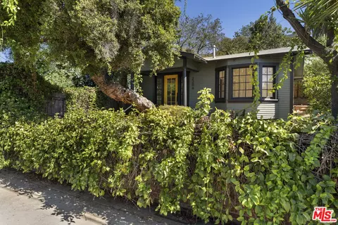 2206 Avon St, Los Angeles, CA 90026