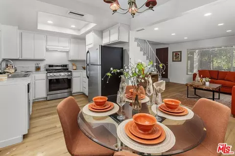 1230 S Mayflower Ave #D, Monrovia, CA 91016