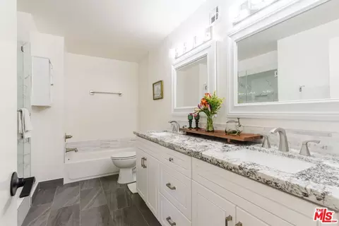 Bath - 601 E Del Mar Blvd #204, Pasadena, CA 91101 photo 1 of 8