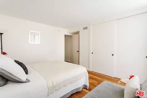 Bedroom - 601 E Del Mar Blvd #204, Pasadena, CA 91101 photo 6 of 7