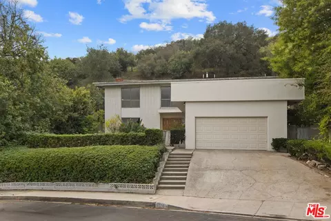 7726 Chandelle Pl, Los Angeles, CA 90046