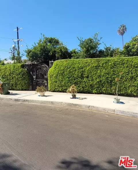 2949 S Harcourt Ave, Los Angeles, CA 90016