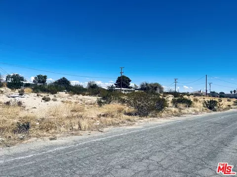 10211 Evelyn Ave, California City, CA 93505