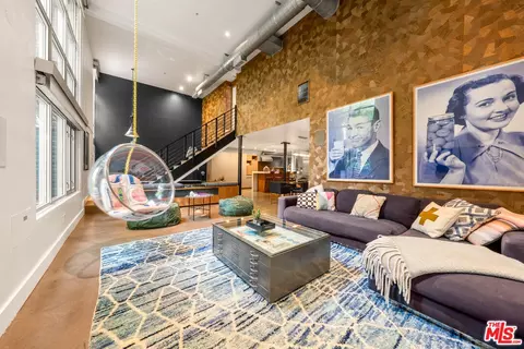 1037 N Laurel Ave #11B, West Hollywood, CA 90046