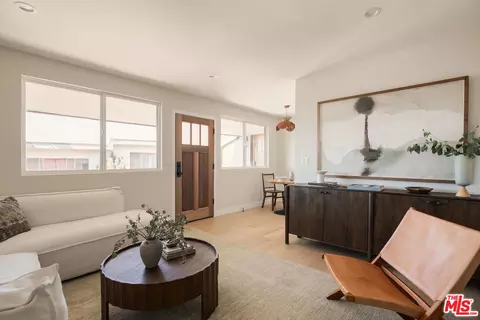 2140 Reservoir St #6, Los Angeles, CA 90026
