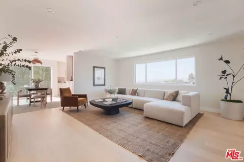 2140 Reservoir St #7, Los Angeles, CA 90026