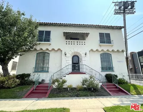 314 N Genesee Ave, Los Angeles, CA 90036