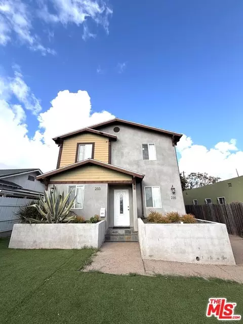 233 E 118th St, Los Angeles, CA 90061