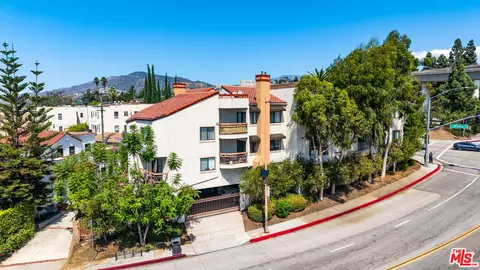 1554 E Wilson Ave, Glendale, CA 91206 photo 3