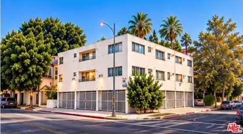 7205 Fountain Ave, Los Angeles, CA 90046