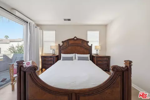 26025 Frampton Ave, Harbor City, CA 90710