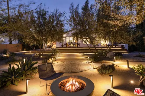 1323 Montecito Cir, Los Angeles, CA 90031