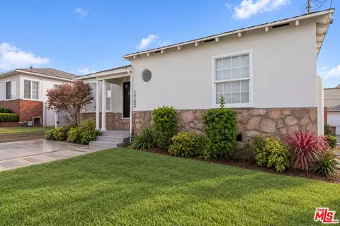 1722 W 107th St, Los Angeles, CA 90047