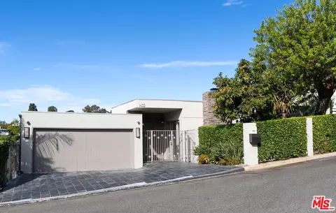 1433 Summitridge Dr, Beverly Hills, CA 90210