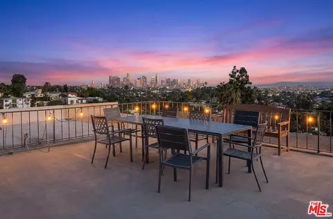 1707 Micheltorena St #208, Los Angeles, CA 90026