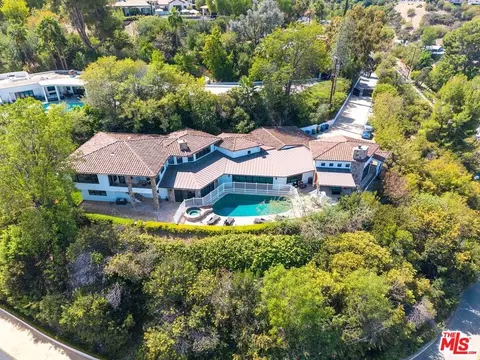 4550 Gable Dr, Encino, CA 91316