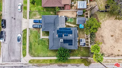 View/Area - 2588 Byron St, Highland, CA 92346 photo 1 of 2