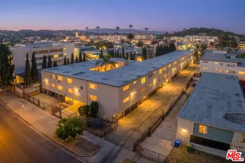 1602 N Mariposa Ave, Los Angeles, CA 90027